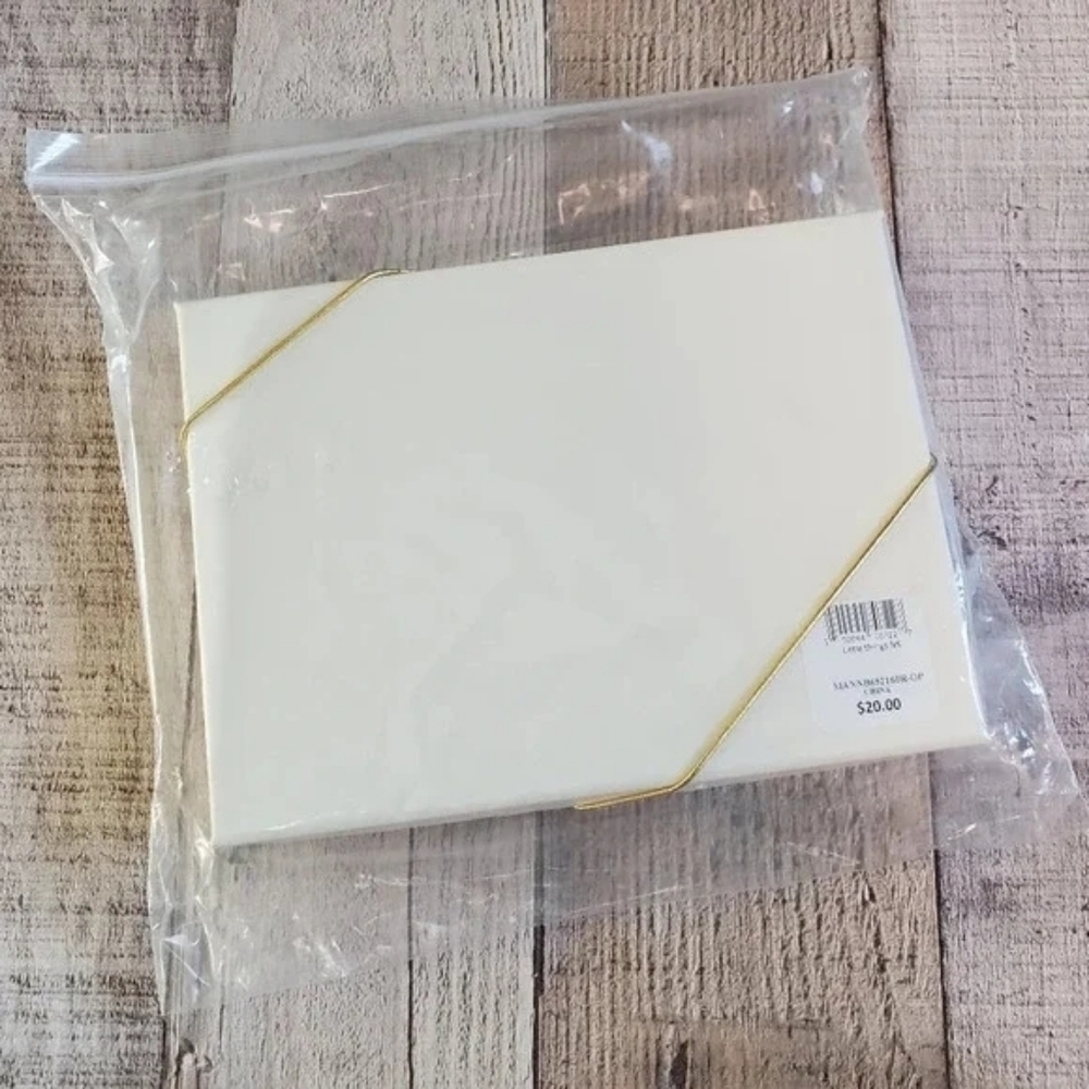 "It's The Little Things" 2pc Pendant Necklace & Trinket Dish Set - Picture 4 of 5